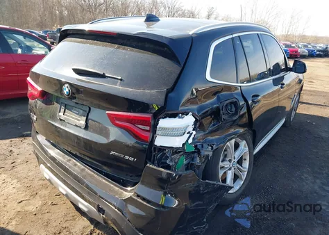 2021 BMW X3 xDrive30I z USA, uszkodzony, nr VIN 5UXTY5C06M9871094